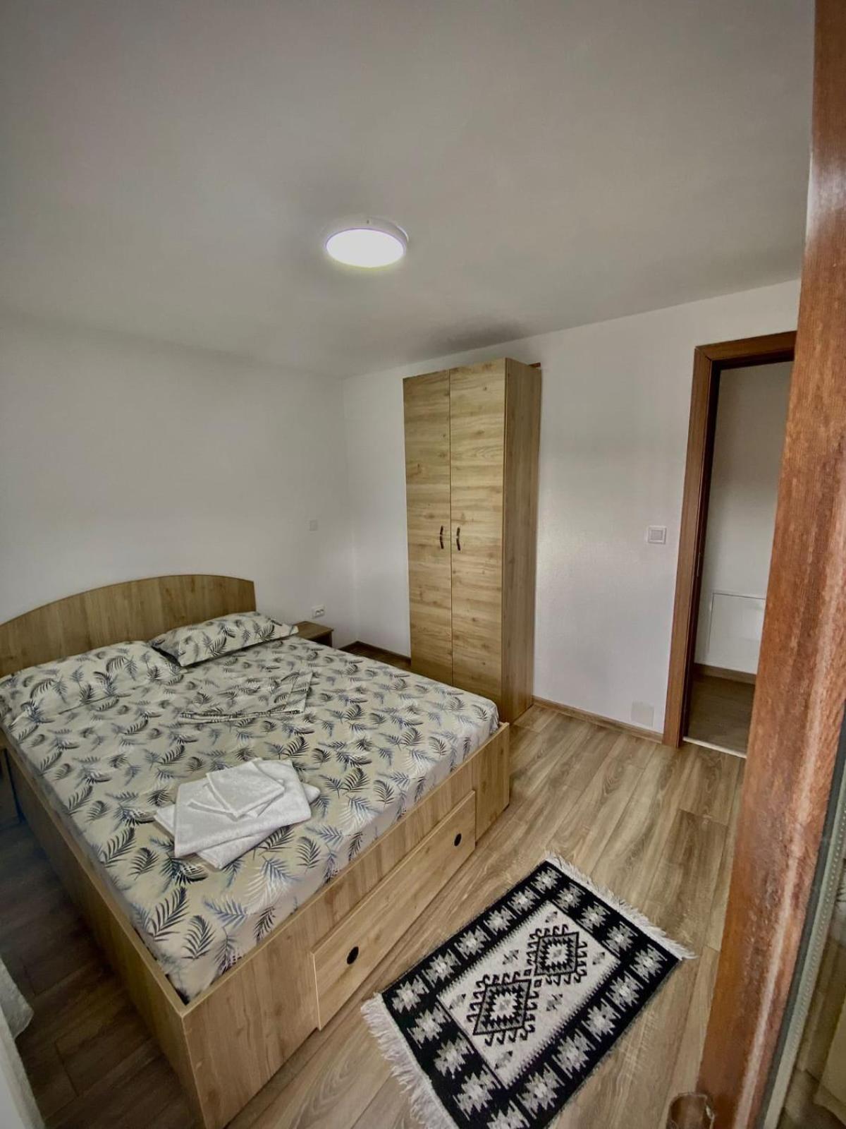 Hotel Casa Alex Curtea de Argeş Exteriér fotografie