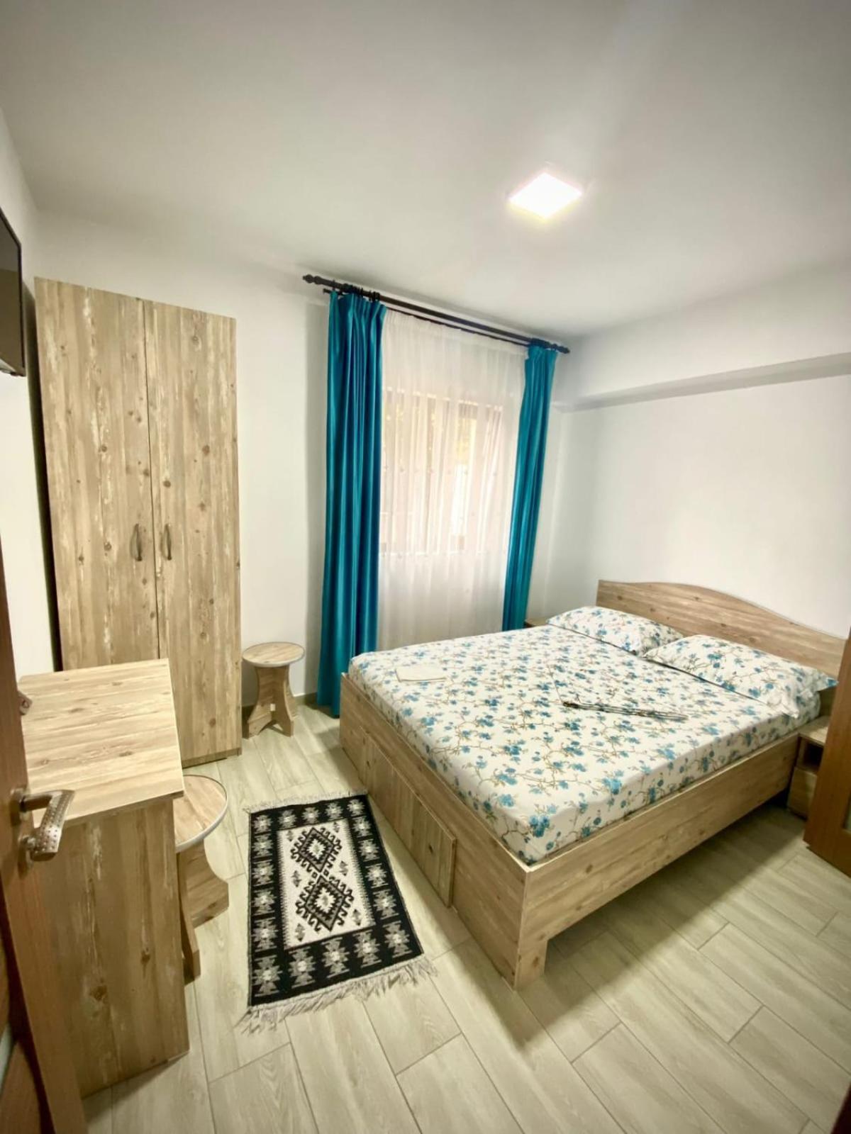 Hotel Casa Alex Curtea de Argeş Exteriér fotografie